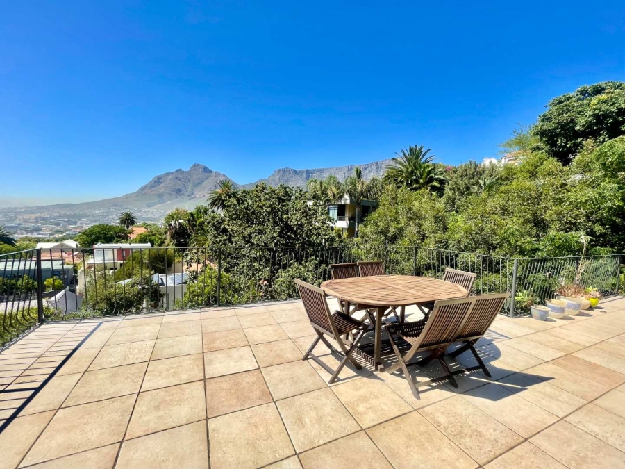 To Let 6 Bedroom Property for Rent in Tamboerskloof Western Cape